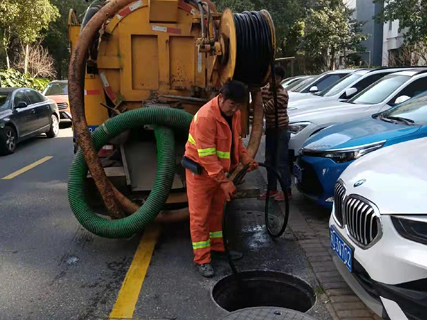 向塘排污管道清淤